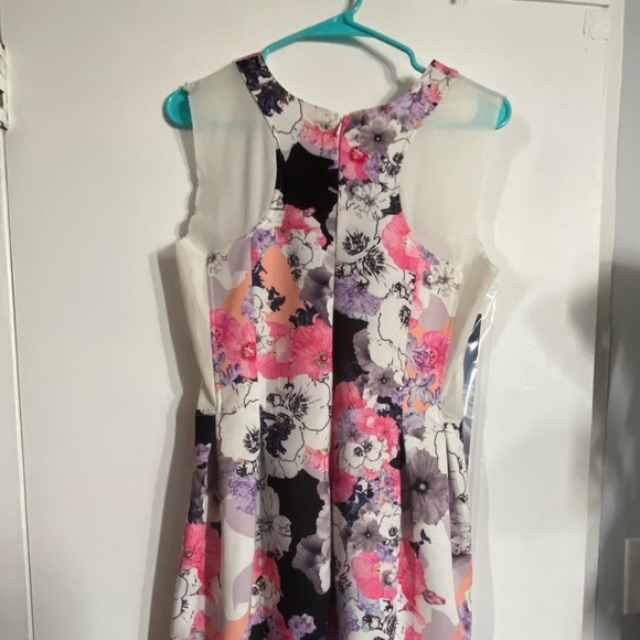 State of Being Floral Dress with Mesh Details - Picture 3 of 5